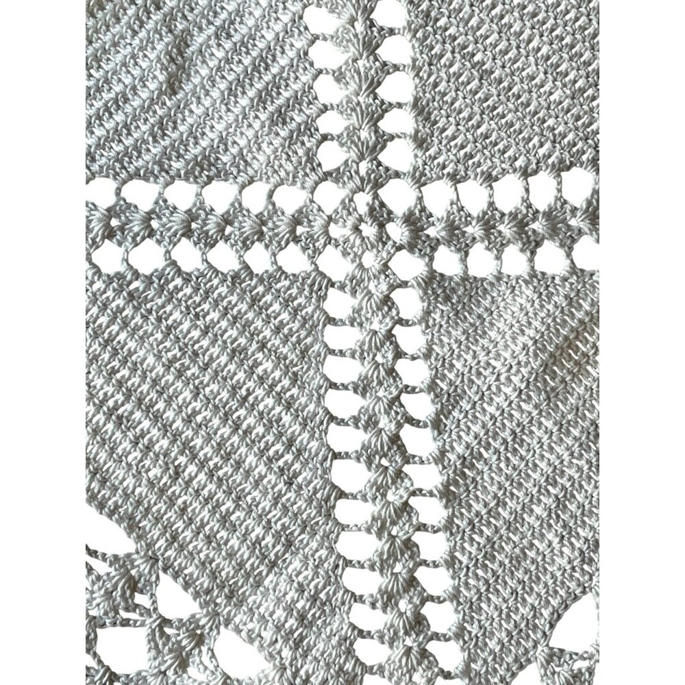 Hand Crocheted White Cotton Doilies Square Cottage Core VTG Wedding Country - Picture 9 of 14